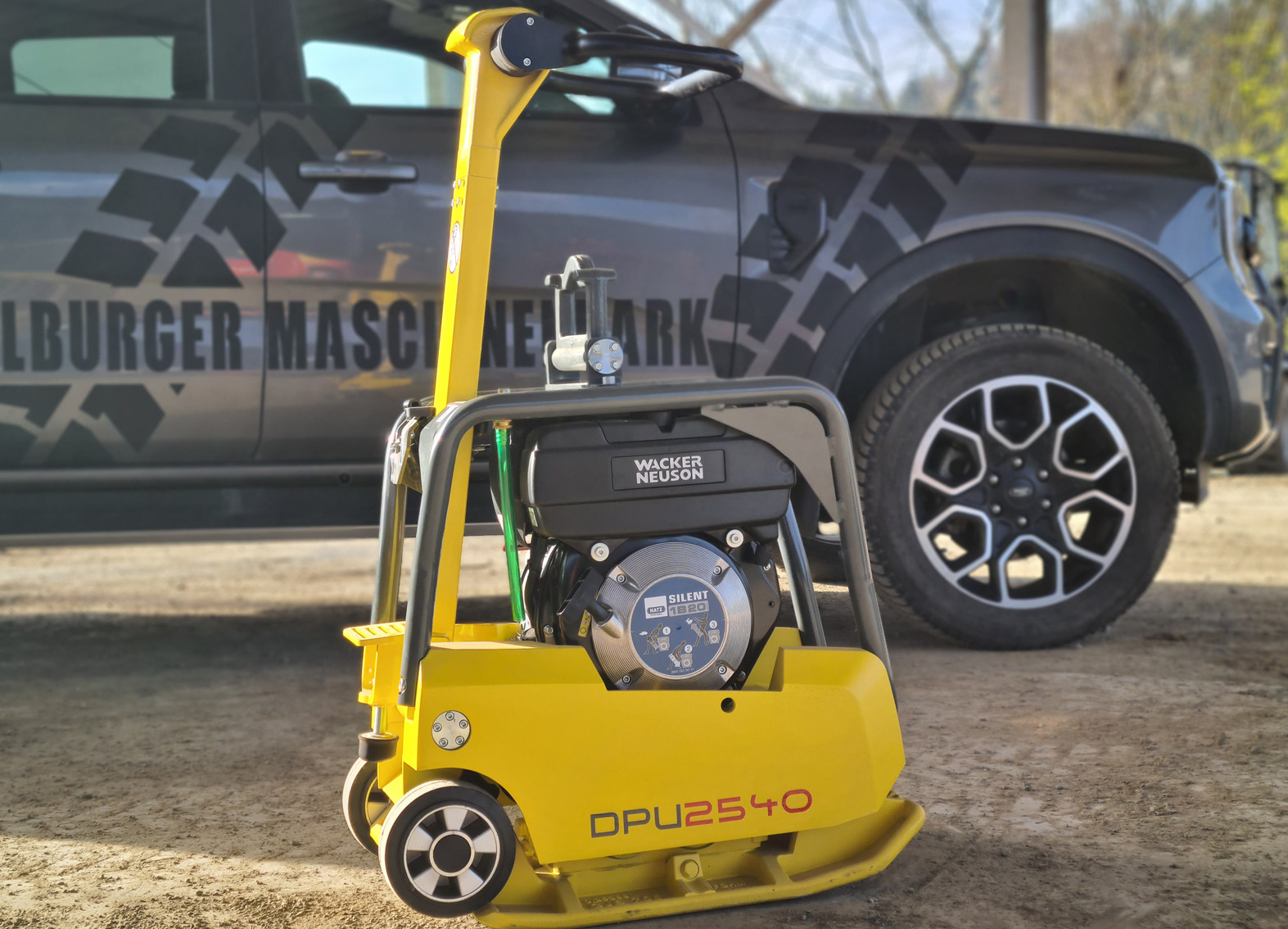 160 kg Rüttelplatte mieten - Wacker Neuson DPU 2540H